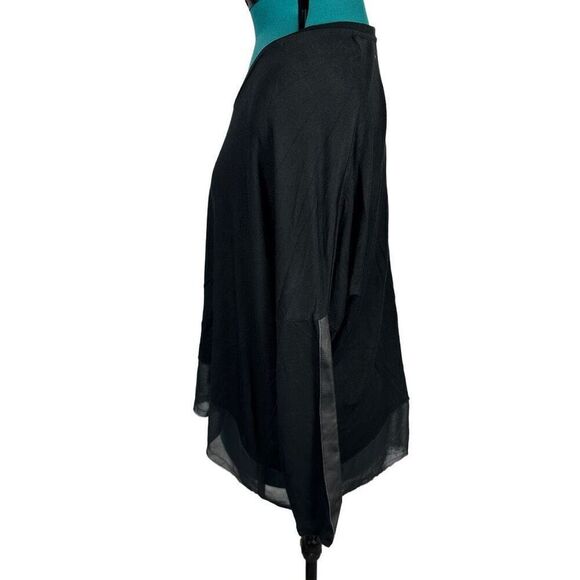 Black athletic tunic with leather sleeve accent - Picture 3 of 8